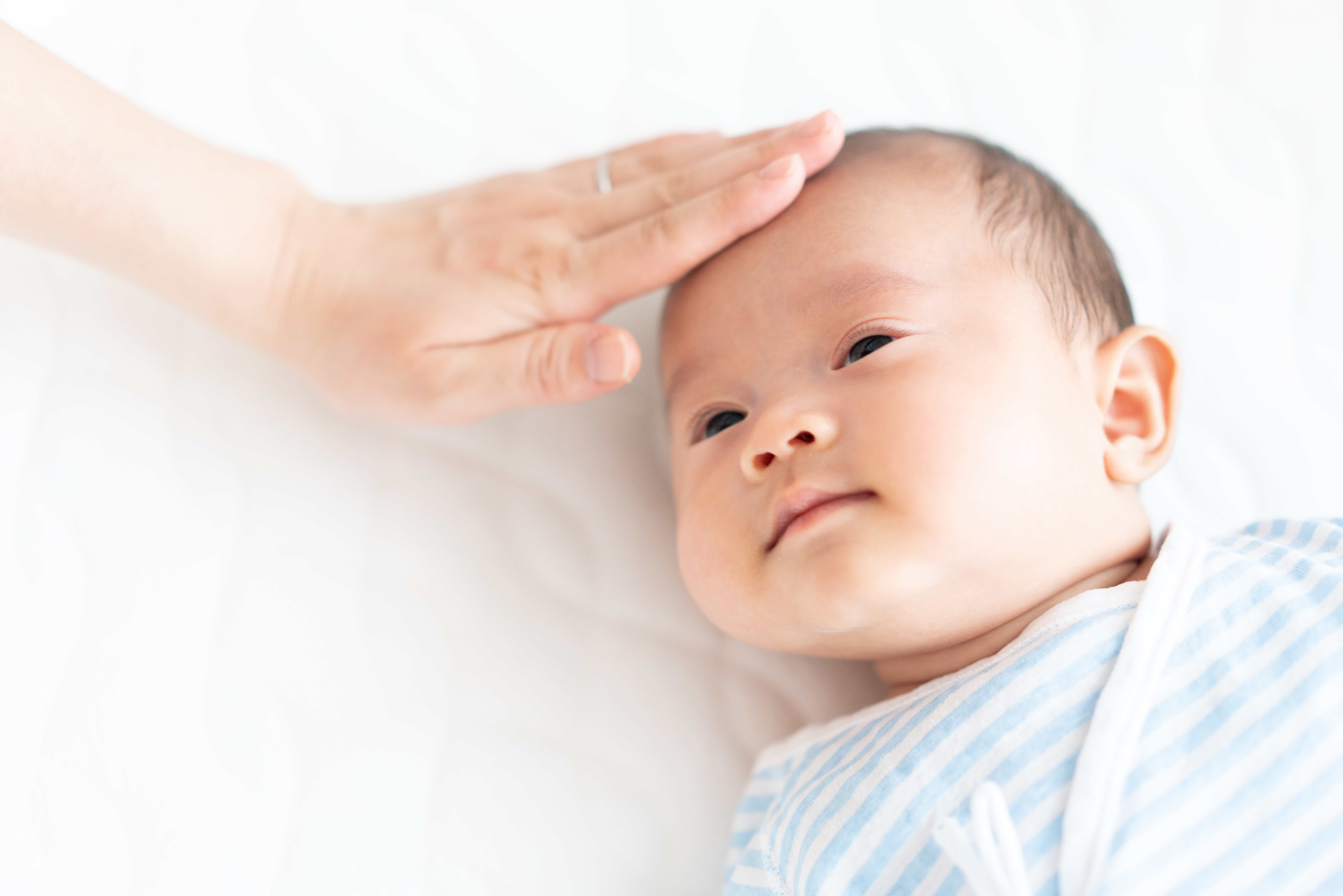 赤ちゃんのしゃっくり 止めるべき 止まらない時の対応方法 Takmixヒーリングミュージック